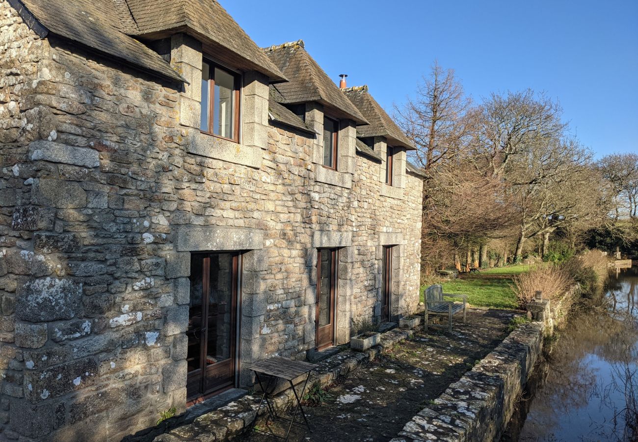 Maison à Plourin - TY MAEN - Authentique moulin du 18ème proche mer