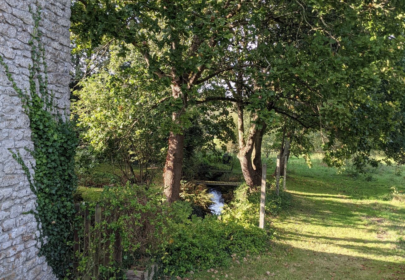 Maison à Plourin - TY MAEN - Authentique moulin du 18ème proche mer