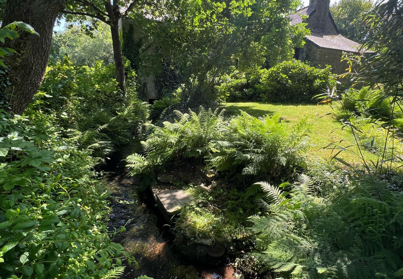 Maison à Plourin - TY MAEN - Authentique moulin du 18ème proche mer