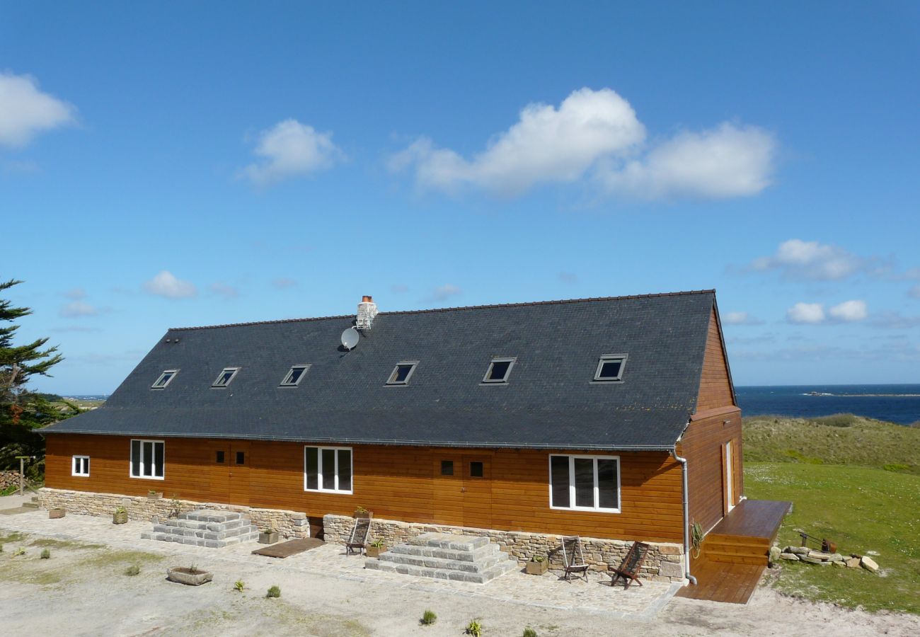 Maison à Ploudalmézeau - AN TEVENN - Vue splendide / accès direct à la mer