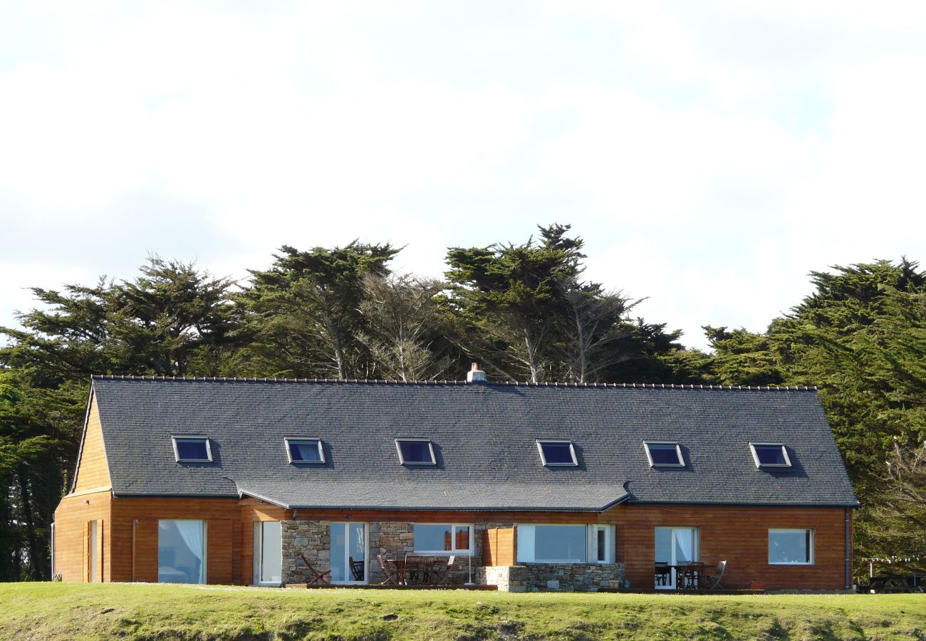 Maison à Ploudalmézeau - AN TEVENN - Vue splendide / accès direct à la mer